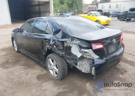 2012 Toyota Camry Se z USA, uszkodzony, nr VIN 4T1BF1FK6CU568414